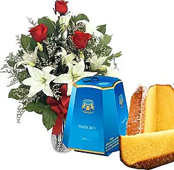 3 rosas rojas y lirios claros con pandoro