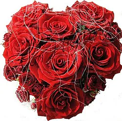 Corazón de Rosas Rojas hecho a mano con rosas grandes de primera calidad arreglada de forma elegante, la composición perfecta para tu mensaje de amor