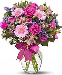 Rosas y Gerberas de colores brillantes ideal para todas las ocasiones