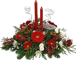 Centro de navidad rojo y blanco de gerberas y / o margaritas y flores mixtas